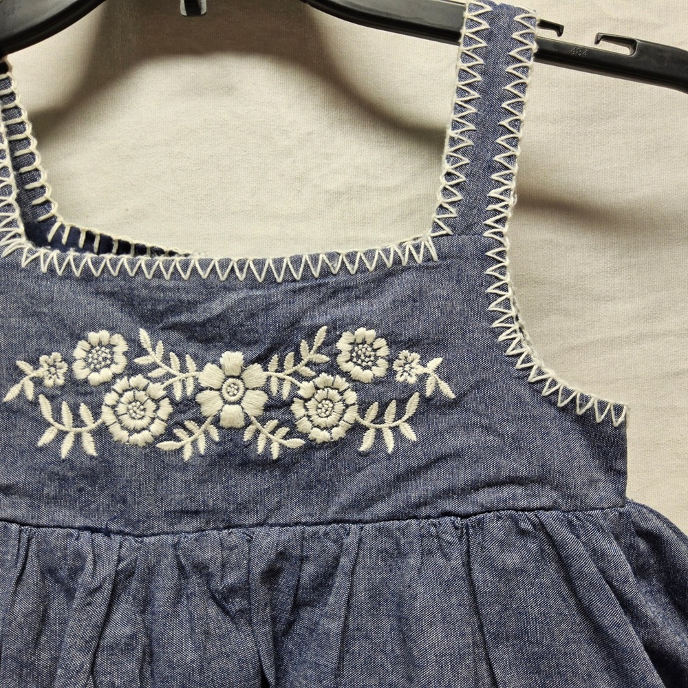 Arabella & Addison‎ Dress 6 Blue Floral Embroidered Chambray Handkerchief Hem